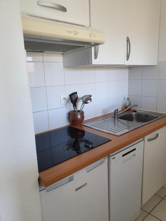 Appartement Golf Et Nivelle Avec Piscine Et Parking 西布勒 外观 照片