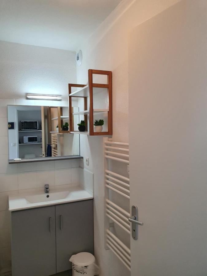 Appartement Golf Et Nivelle Avec Piscine Et Parking 西布勒 外观 照片