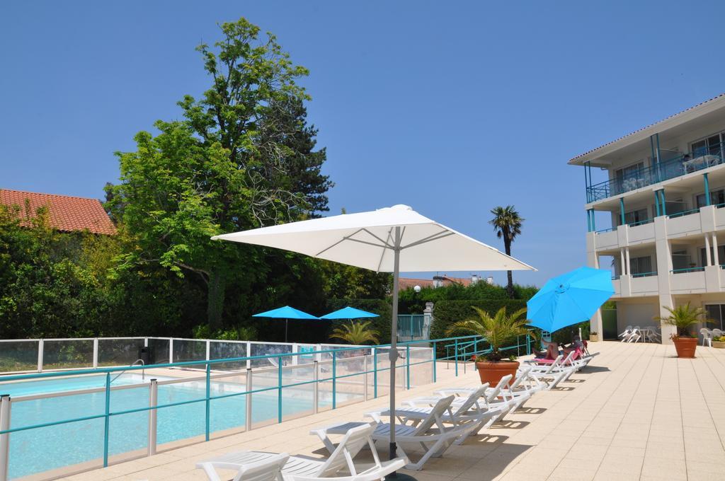 Appartement Golf Et Nivelle Avec Piscine Et Parking 西布勒 客房 照片